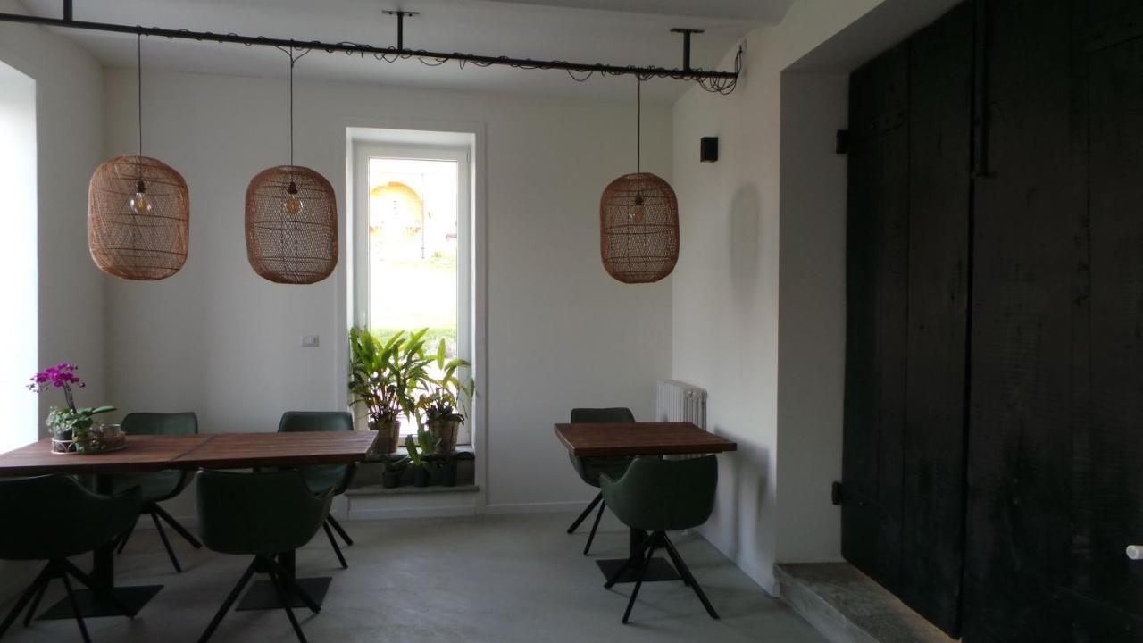 Sotto La Vigna Charm Stay Adults Only Vacation Suite Montegrosso dʼAsti Exterior foto