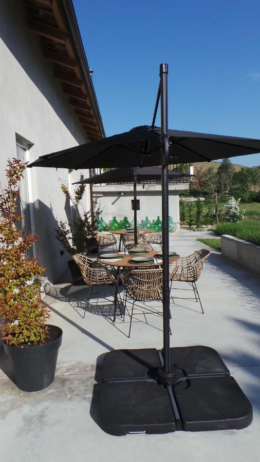 Sotto La Vigna Charm Stay Adults Only Vacation Suite Montegrosso dʼAsti Exterior foto